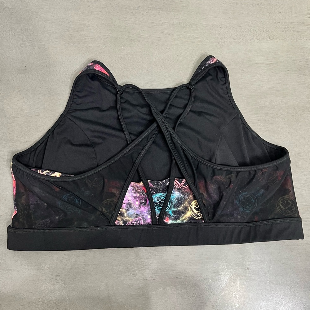 Torrid Her Universe Marvel Sports Bra - Picture 5 of 8